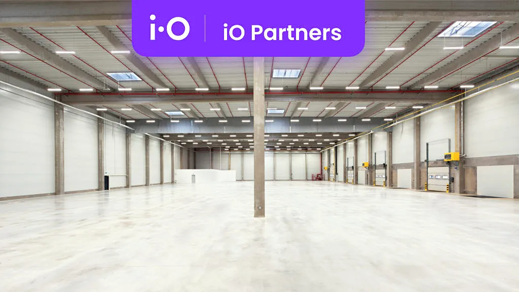 Pronájem skladového prostoru 500 m²